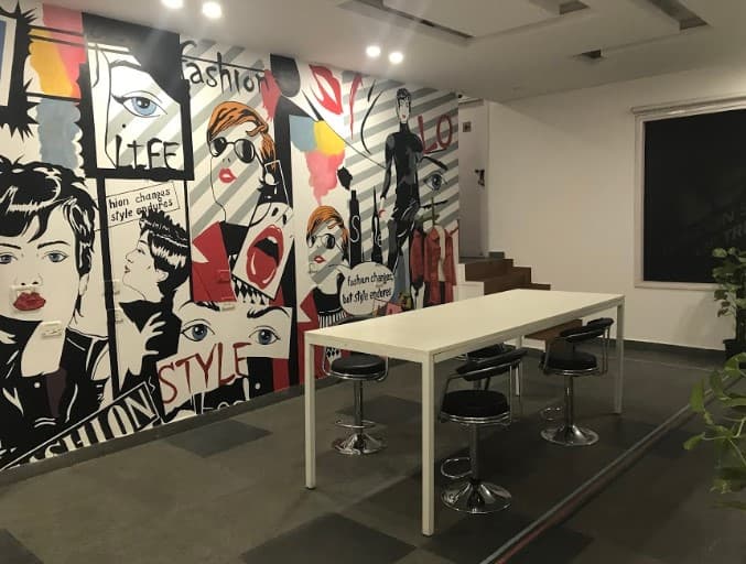 London School of Trends New Delhi Campus photo 12